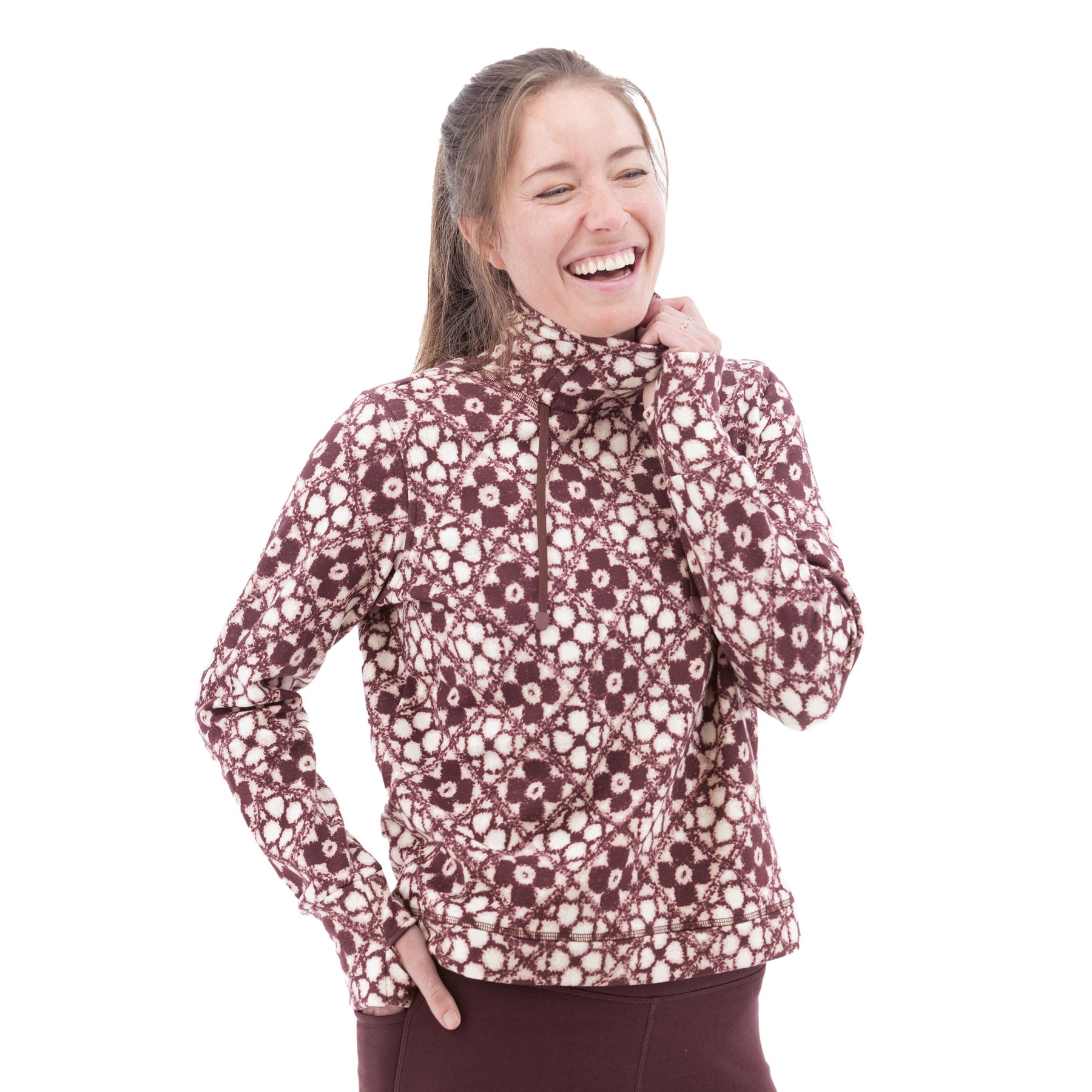 Moss Mountain Outfitters Aventura Dog-Walker Print Fleece Pullover — dog print, for everyday.