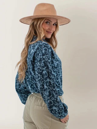 Aventura-Snowlace Full Button Bishop Sleeve Top