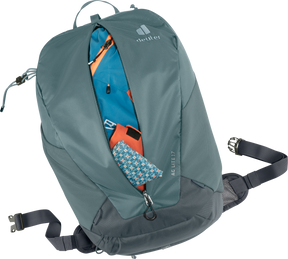 Deuter AC Lite 17 — Lightweight hiking pack, for day hikes and everyday use.